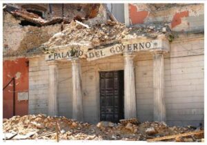 Palazzo del Governo e Archivio di Stato, L'Aquila, 6 aprile 2009 (@ Mibact)
